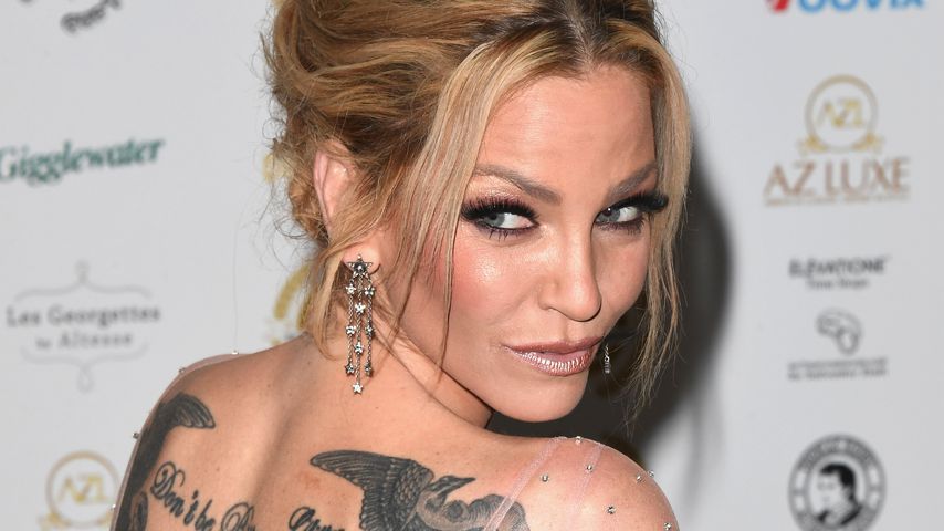 Sarah Harding, Sängerin