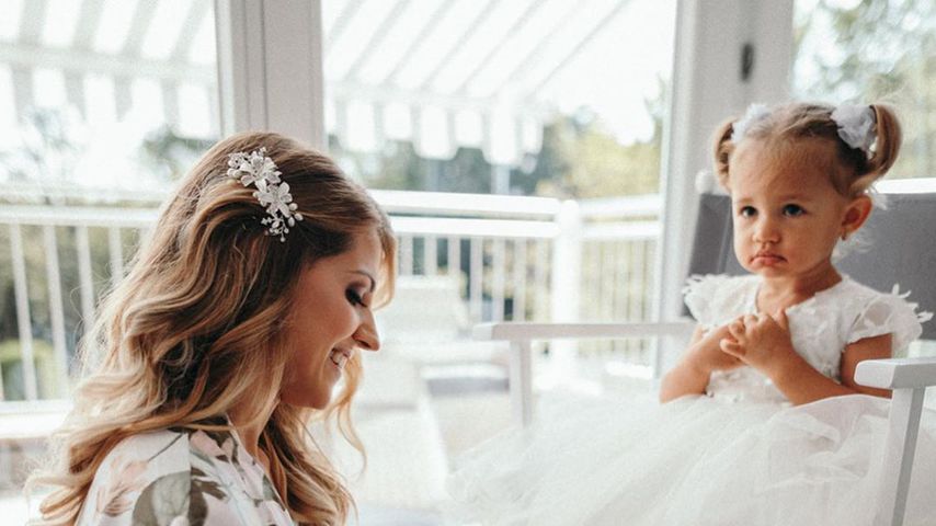 Heimlicher Star: Mia Rose bezauberte bei Harrison-Hochzeit!