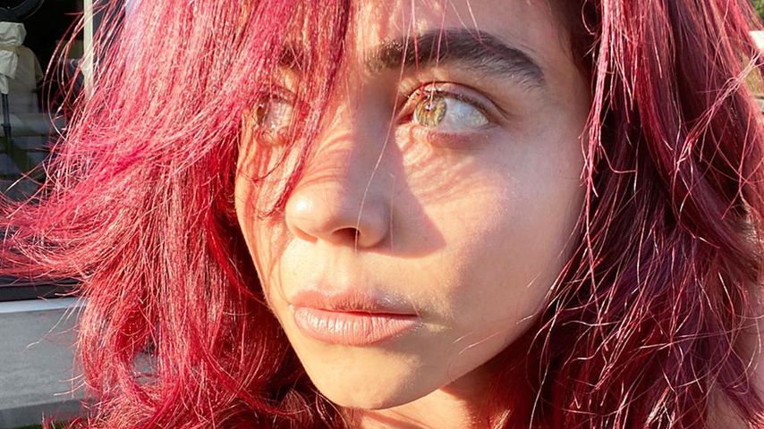 Wie Ashley Benson trägt Sarah Hyland jetzt ihre Haare pink