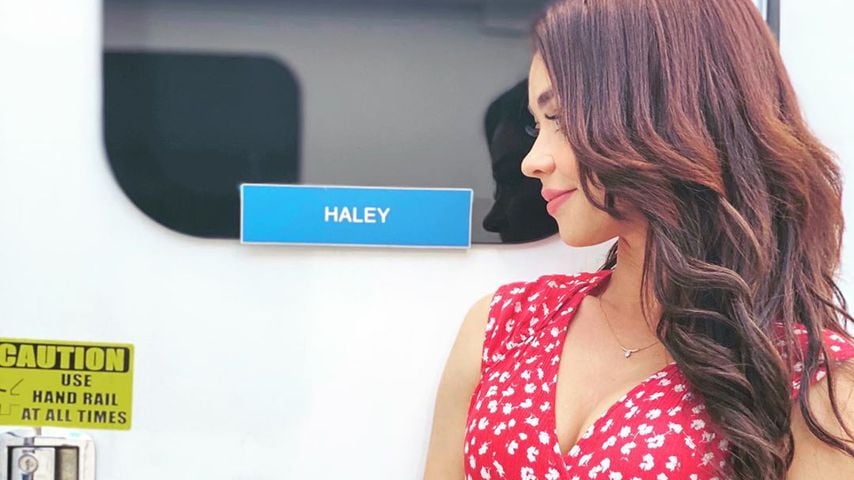 Sarah Hyland hinter den Kulissen von "Modern Family"