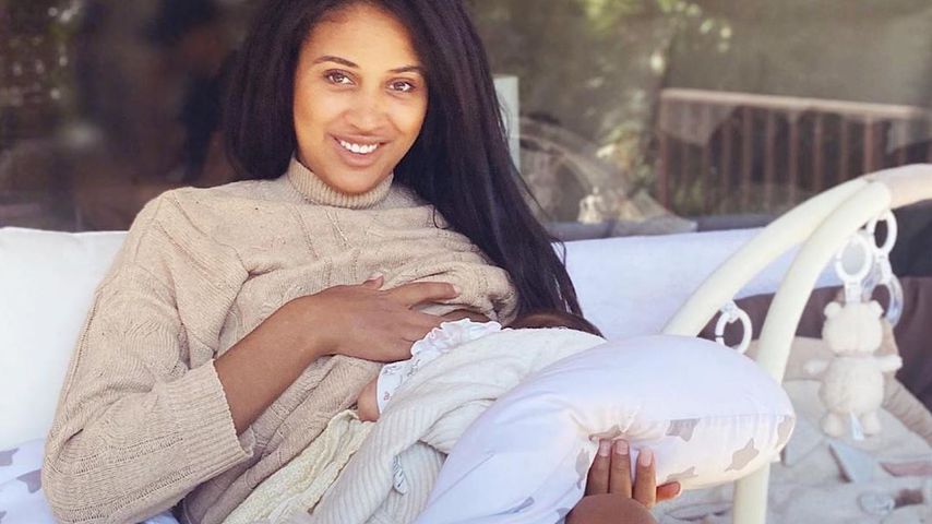 Sarah Joelle Jahnel mit ihrer Tochter, Mai 2020