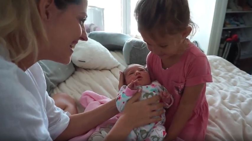 Sarah, Kyla und Mia Rose Harrison