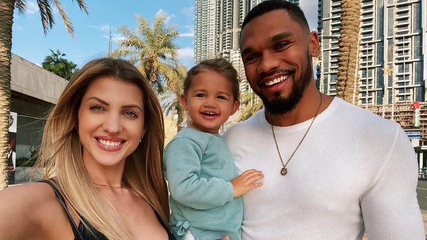 Sarah, Mia und Dominic Harrison, November 2019