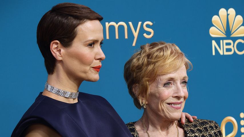 Sarah Paulson und Holland Taylor bei den Emmys 2022
