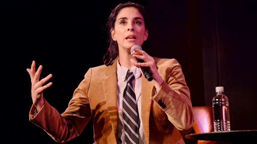 Quetsch-Dekolleté: Sarah Silvermans Wut-Outfit nach TV-Aus?