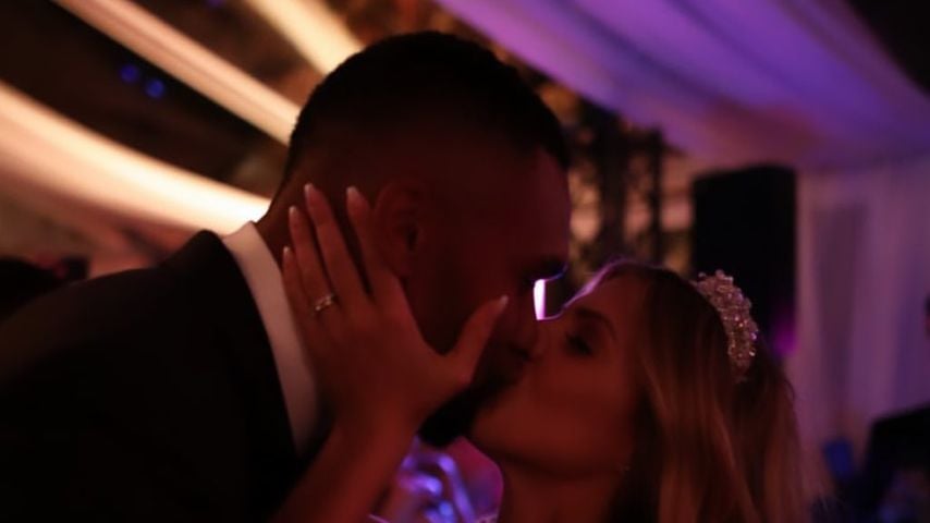 Sarah und Dominic Harrison auf ihrer zweiten Hochzeit