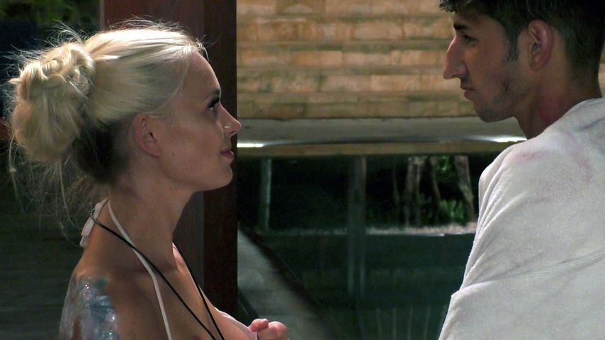 Sarah und Mateo bei "Temptation Island"