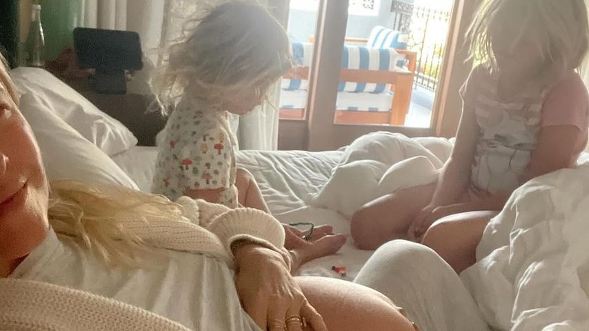 Sarah Wright und ihre Kinder, 2025