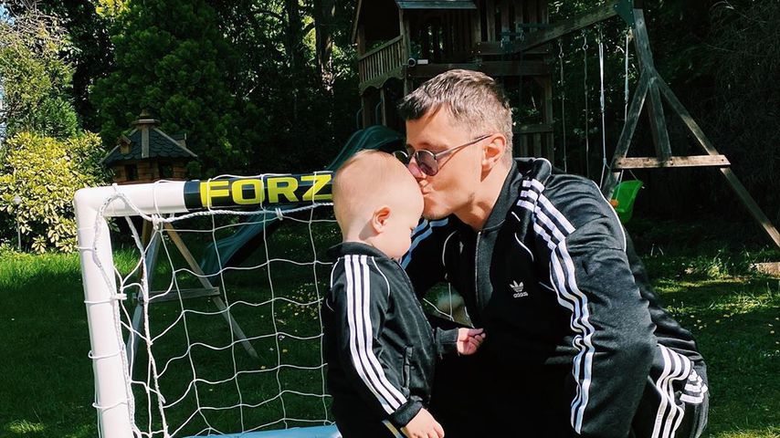 Sascha Koslowski mit seinem Sohn Leonardo, Mai 2020