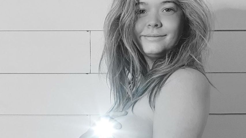Schwangerer PLL-Star Sasha Pieterse postet Oben-ohne-Bild