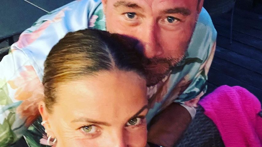 Zum Geburtstag: Sasha teilt seltenes Pärchenbild mit Ehefrau