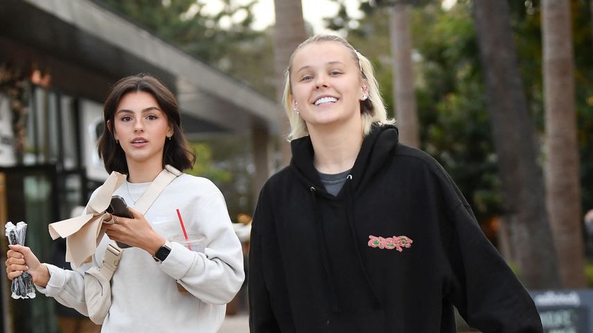 Savannah Demers und JoJo Siwa