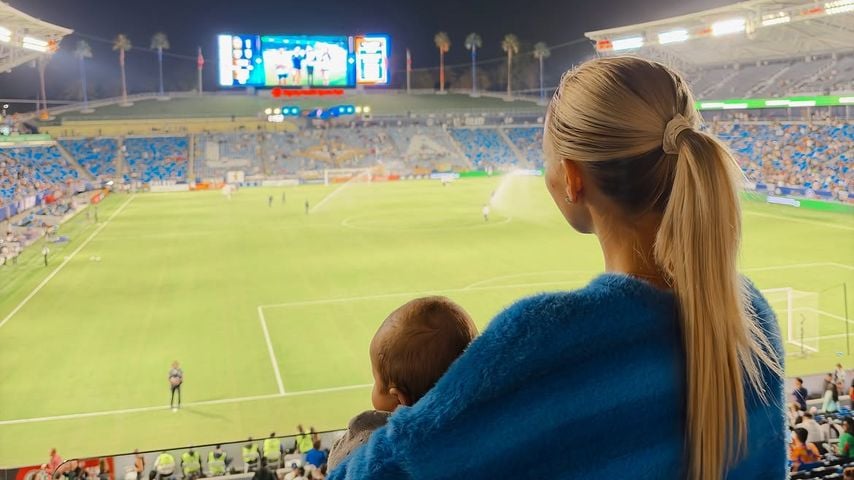 Scarlett Gartmann mit ihrem Baby, Oktober 2026