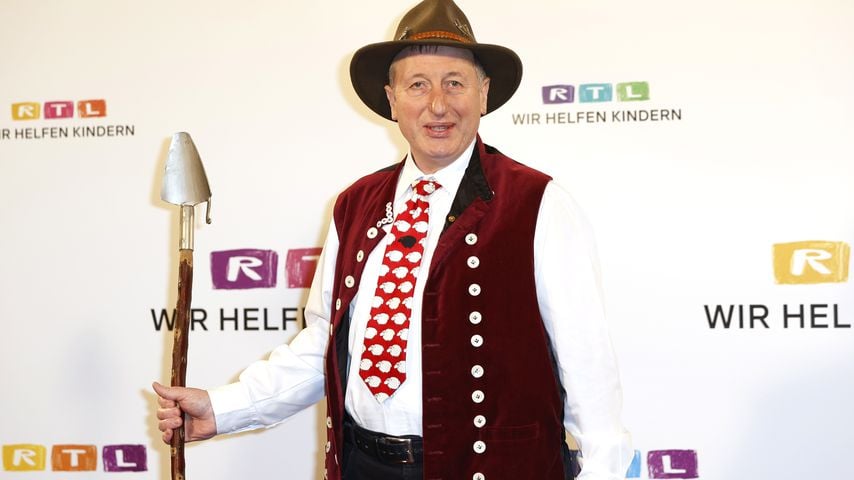 Schäfer Heinrich als Pausen-Clown beim Supertalent