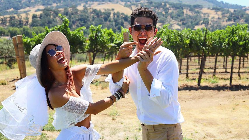 Schauspielerin Sarah Hyland und Wells Adams