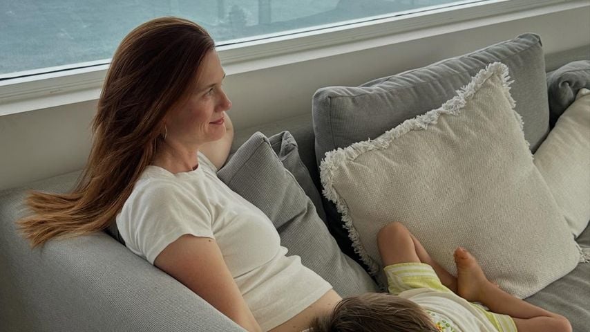 Schwangere Bonnie Wright mit ihrem Sohn, April 2026