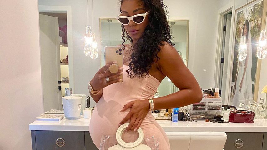 Schwanger-Endspurt! Eniko Hart setzt Babybauch in Szene