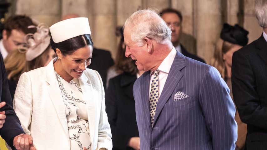 Herzogin Meghan soll in Kontakt mit König Charles stehen!