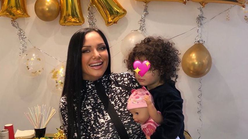 Rapperin Schwesta Ewa und ihre Tochter Aaliyah