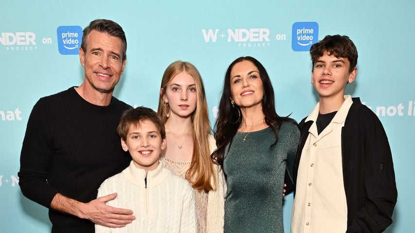 Scott Foley, Konrad Foley, Malina Foley, Marika Dominczyk und Keller Foley