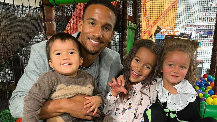 Scott Sinclair mit seinen Kindern