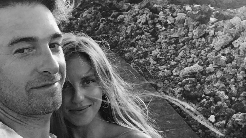 Scott Speedman und seine Partnerin Lindsay