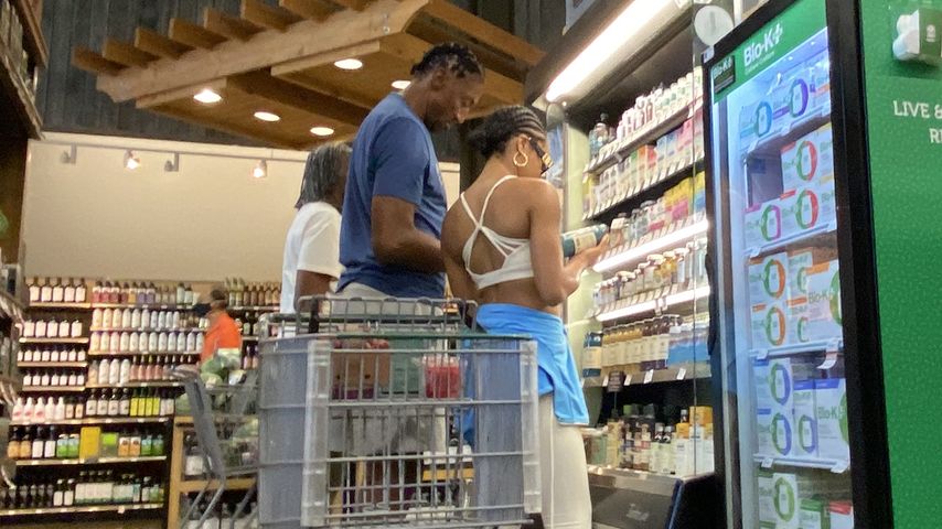 Scottie Pippen und eine Unbekannte im September 2022 in Calabasas