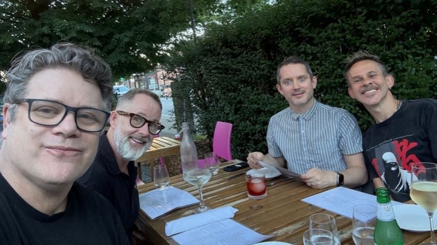 Elijah Wood und Co-Stars feiern eine geheime Hobbit-Reunion