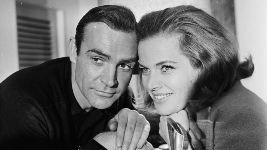 Sean Connery und Honor Blackman in "Goldfinger" 1964