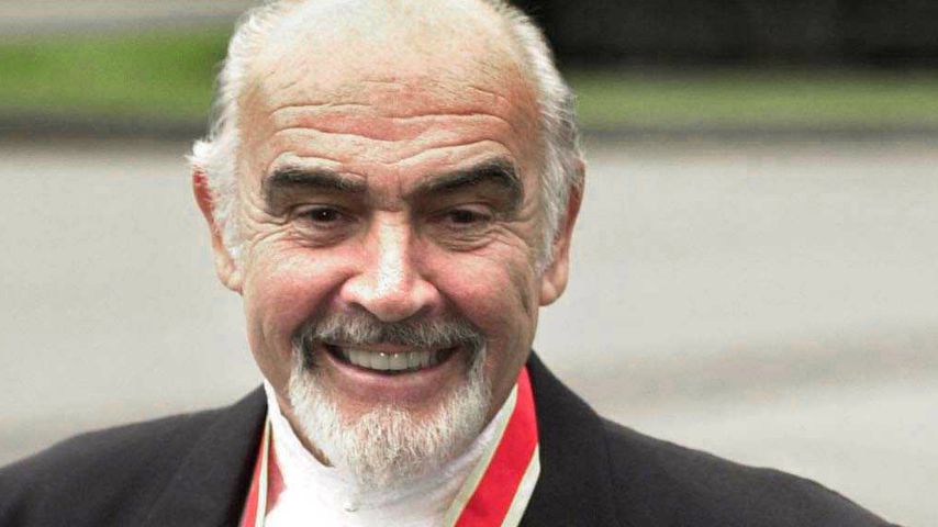 Sean Connery und Micheline Roquebrune am Tag seines Ritterschlags im Juli 2000