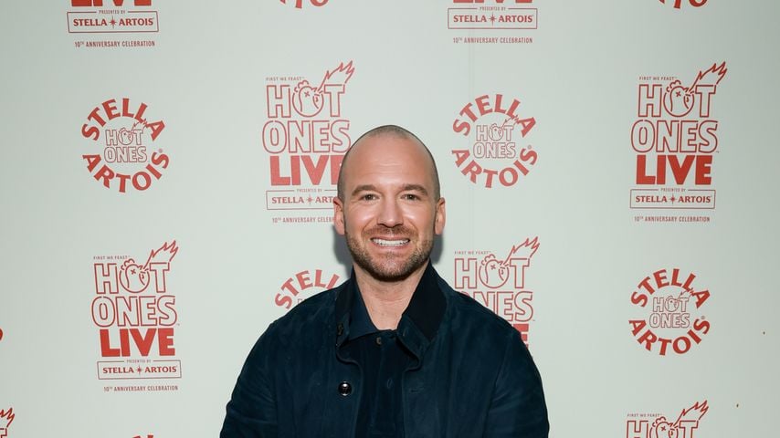 Sean Evans bei der "Hot Ones" Live-10th-Anniversary-Fanexperience im Avalon Hollywood, Los Angeles, 25. September 2025