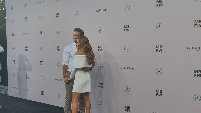 1. Paar-Auftritt: Angelina und Sebastian Pannek so verliebt