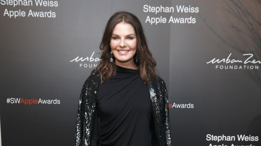Sela Ward, Schauspielerin