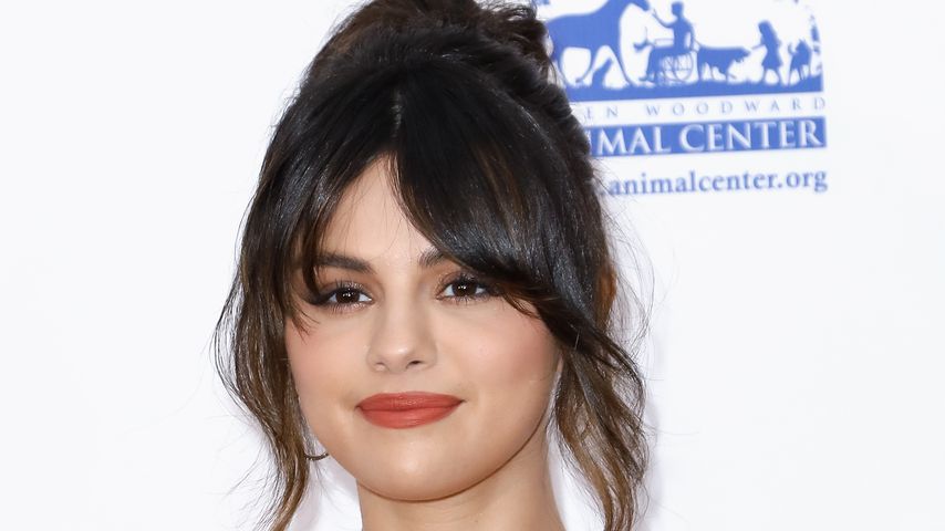 Selena Gomez ehrlich: Ihre Beziehungen waren wie "verflucht"