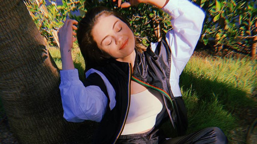 Selena Gomez, Sängerin