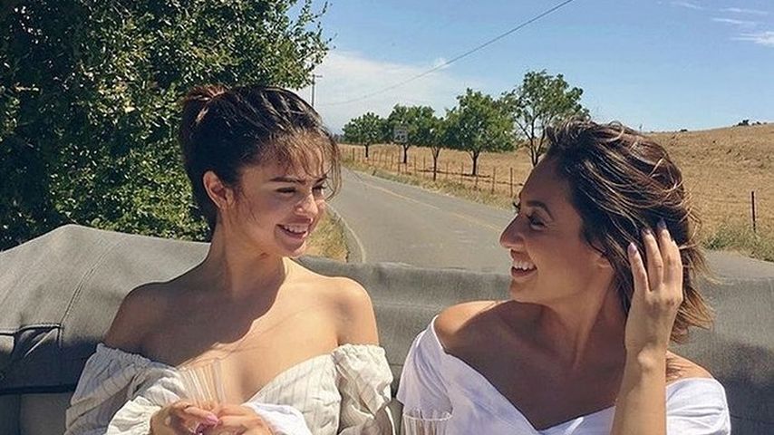 Selena Gomez und Francia Raisa