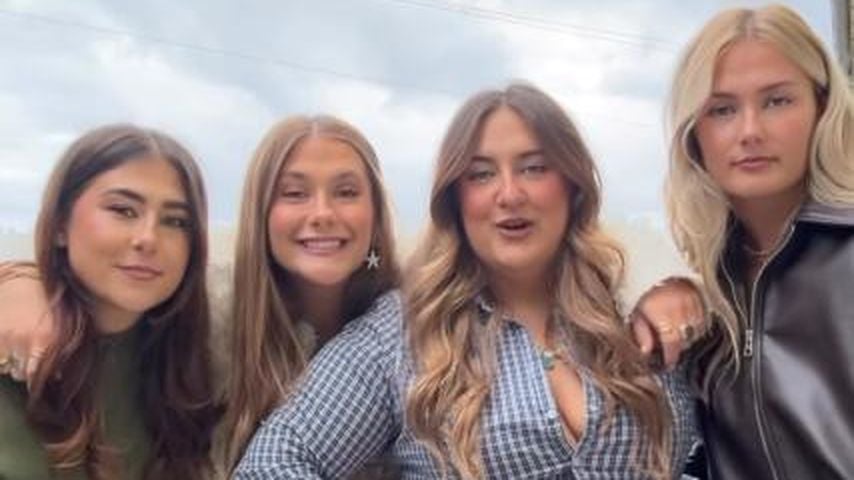 SelfieSandra mit ihren Schwestern Alexandra, Michelle und Lorena, September 2025