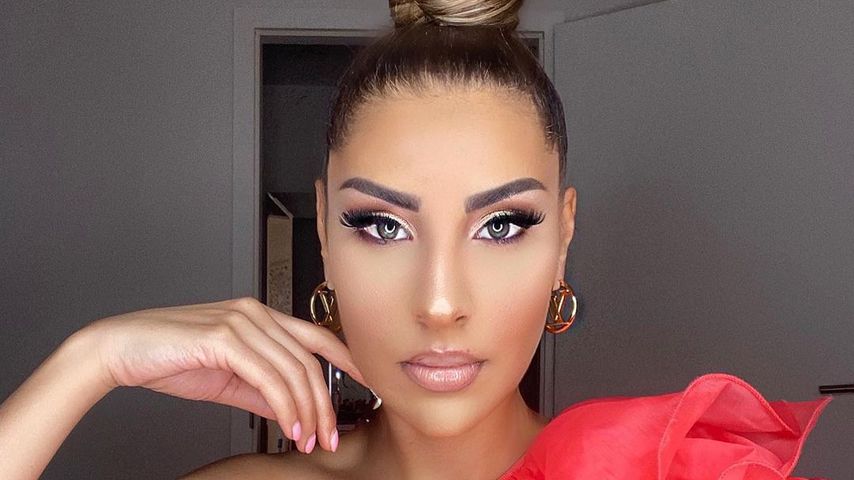 Senna Gammour, Autorin