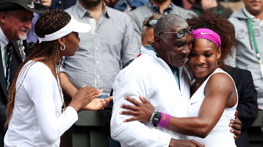 Deshalb soll Serena Williams Dad ihre zwei Töchter coachen!