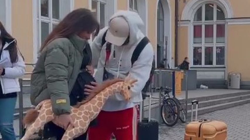 Das Influencer-Paar Serkan Yavuz und Samira Klampfl