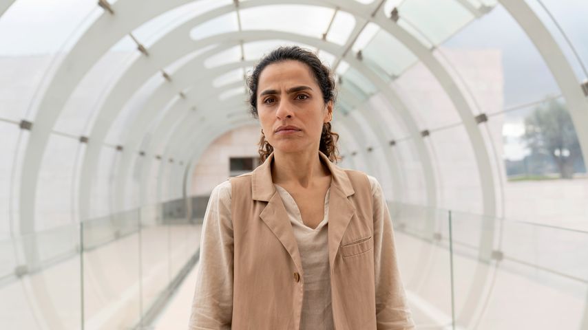 Sesede Terziyan in der vierten Staffel von "Charité"
