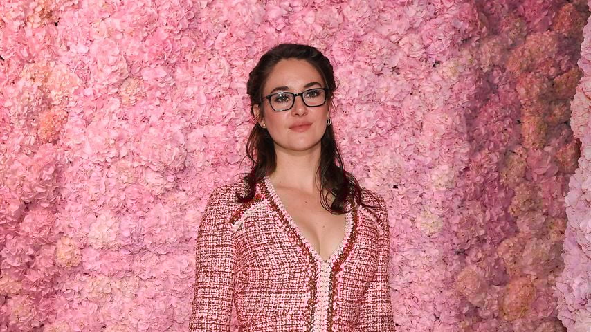 Shailene Woodley bei der Paris Fashion Week