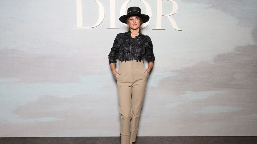 Shailene Woodley bei der Pariser Fashion Week 2022