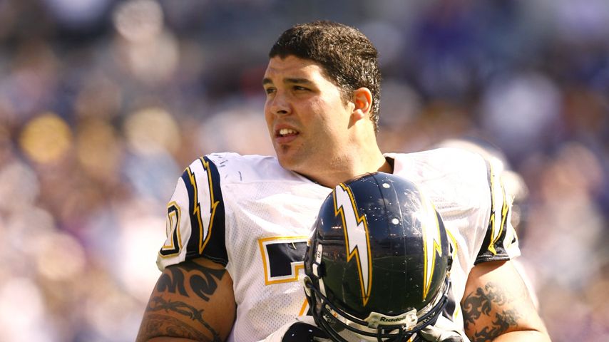 Shane Olivea, Sportler