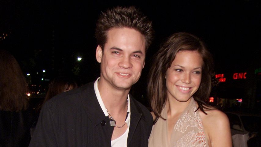 Shane West und Mandy Moore im Dezember 2001