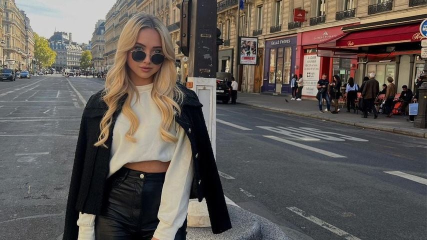 Shania Geiss in Paris, 2022