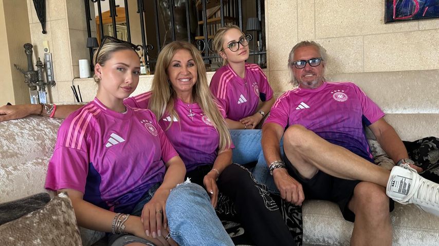 Shania Tyra Geiss, Carmen Geiss, Davina Shakira Geiss und Robert Geiss