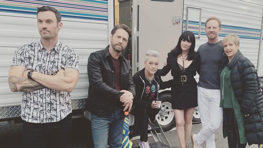 Shannen Doherty (3.v.r.) mit ihren "Beverly Hills, 90210"-Kollegen