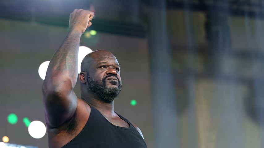 Shaquille O'Neal legt als DJ Diesel auf