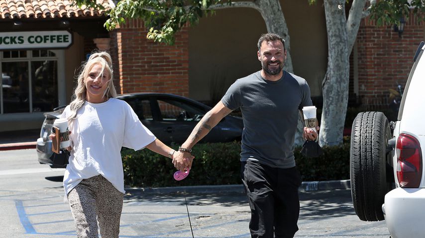 So happy ist Brian Austin Green mit seiner neuen Freundin